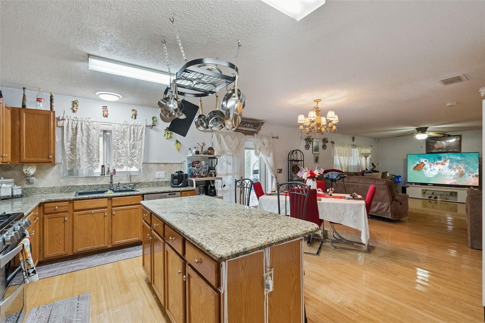 OAK LANDING UNIT 1 - Residential