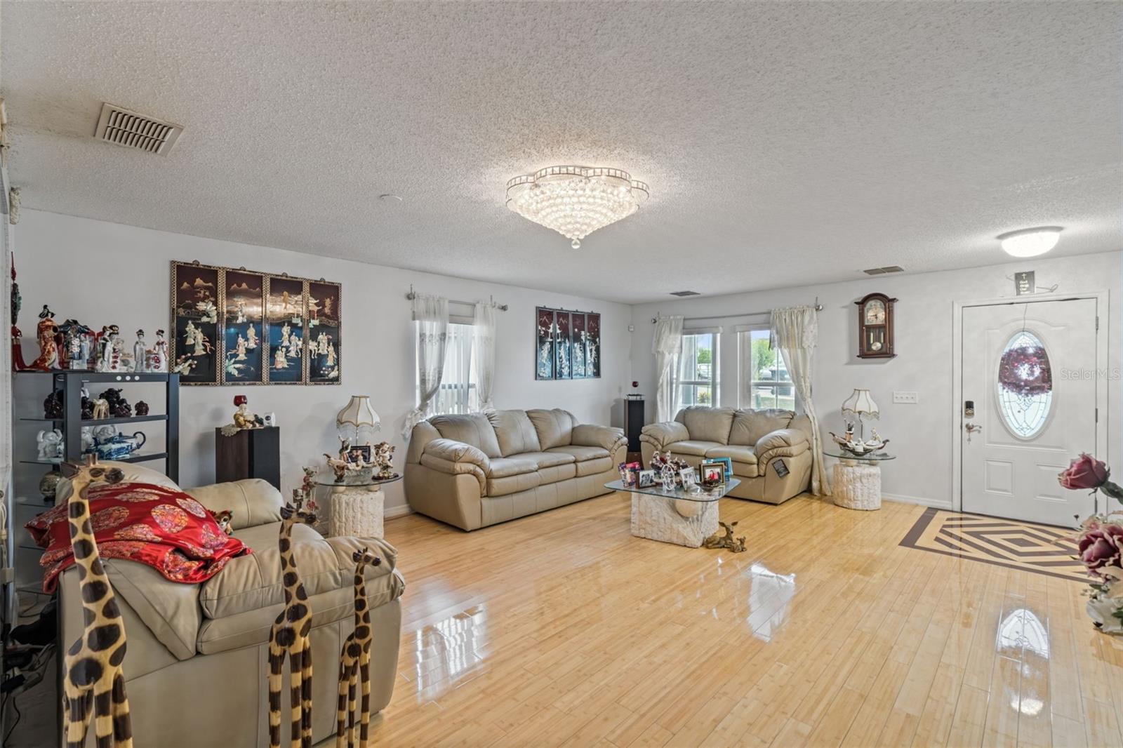 OAK LANDING UNIT 1 - Residential