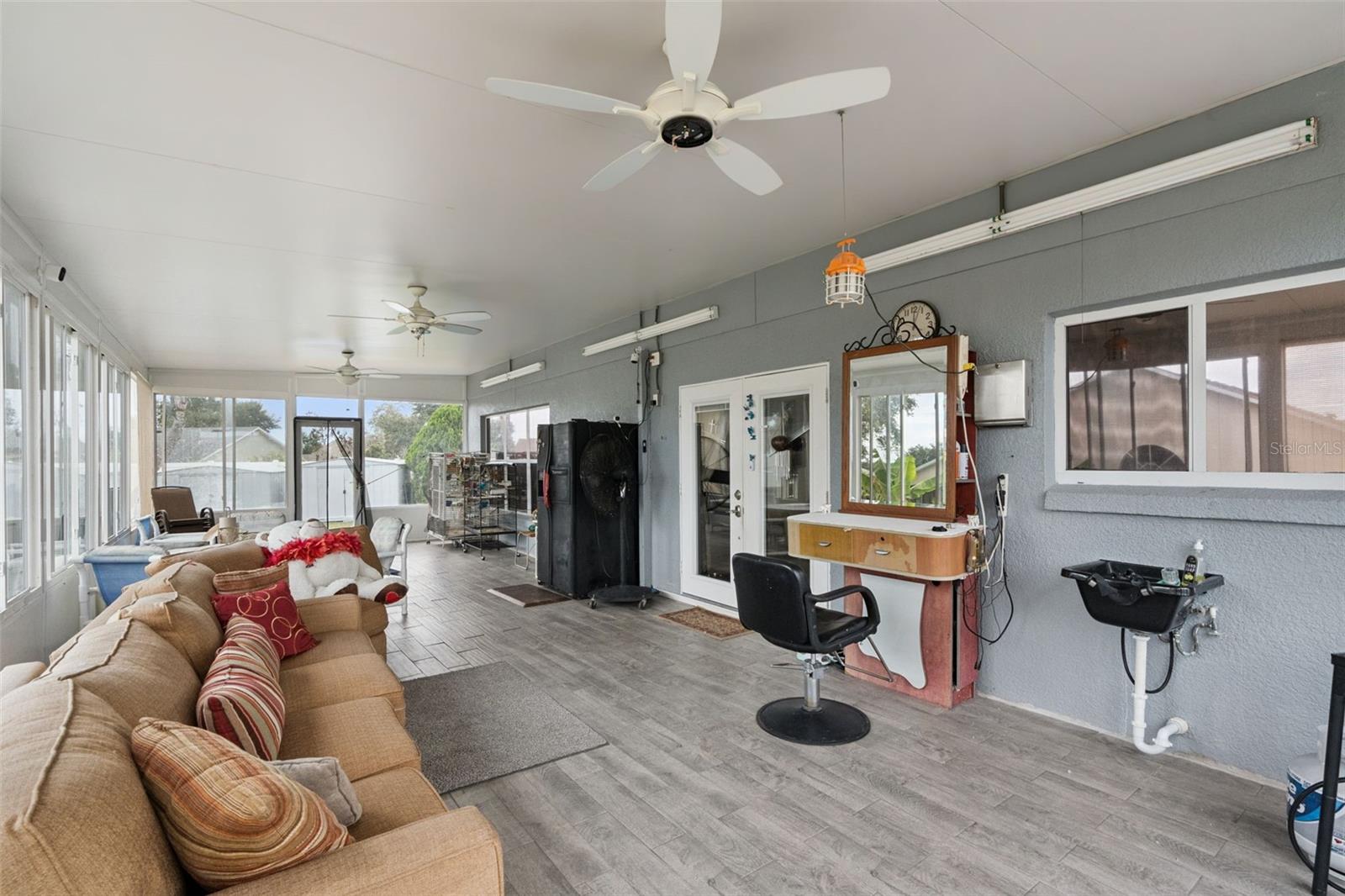 OAK LANDING UNIT 1 - Residential