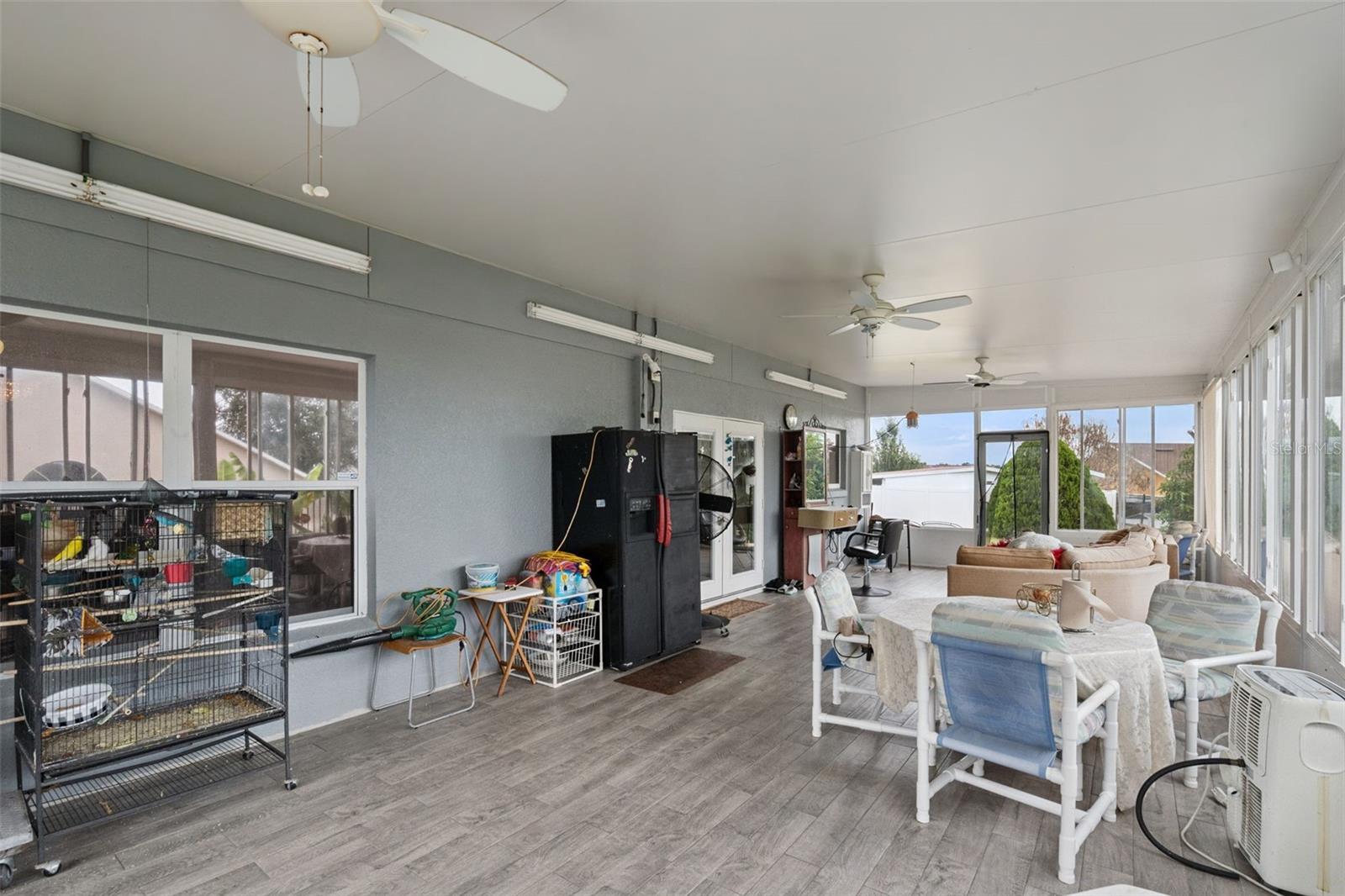 OAK LANDING UNIT 1 - Residential