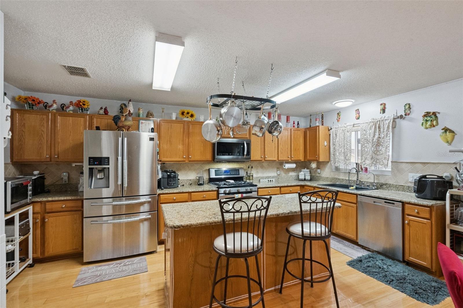OAK LANDING UNIT 1 - Residential