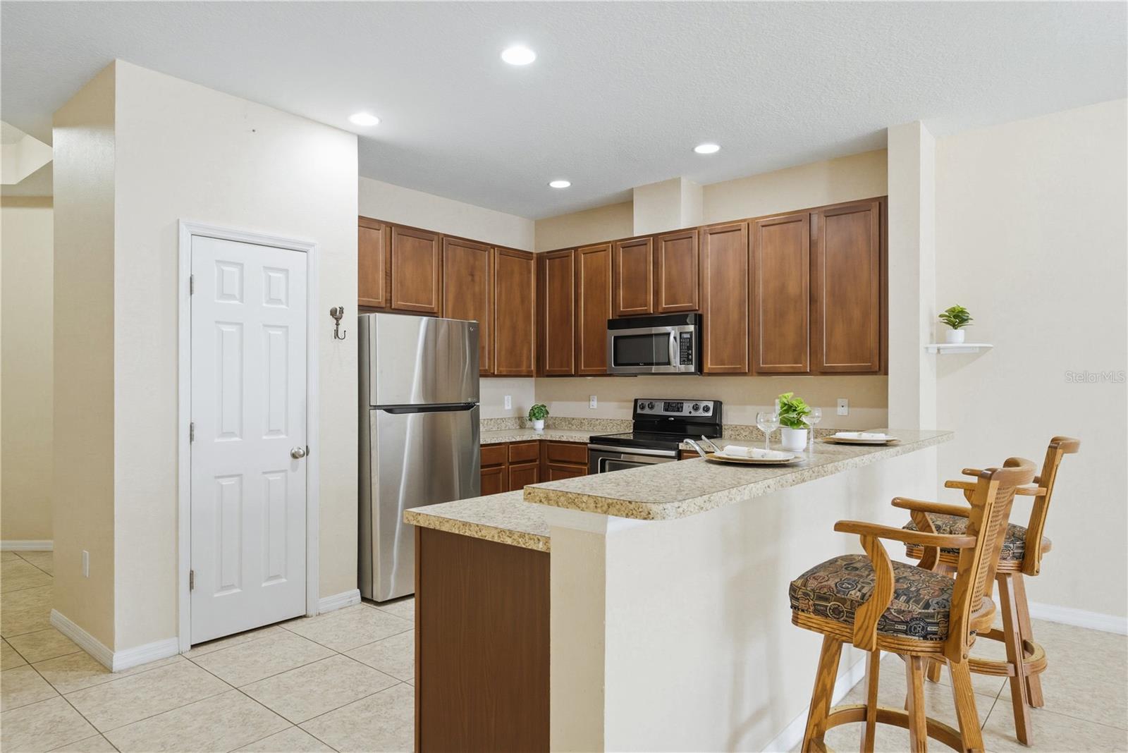 GULFWINDS - Residential Lease