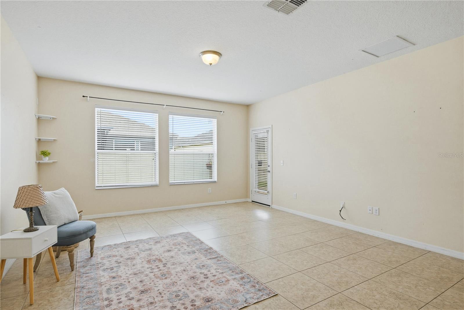 GULFWINDS - Residential Lease