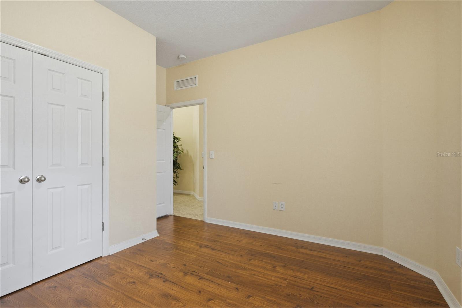 GULFWINDS - Residential Lease