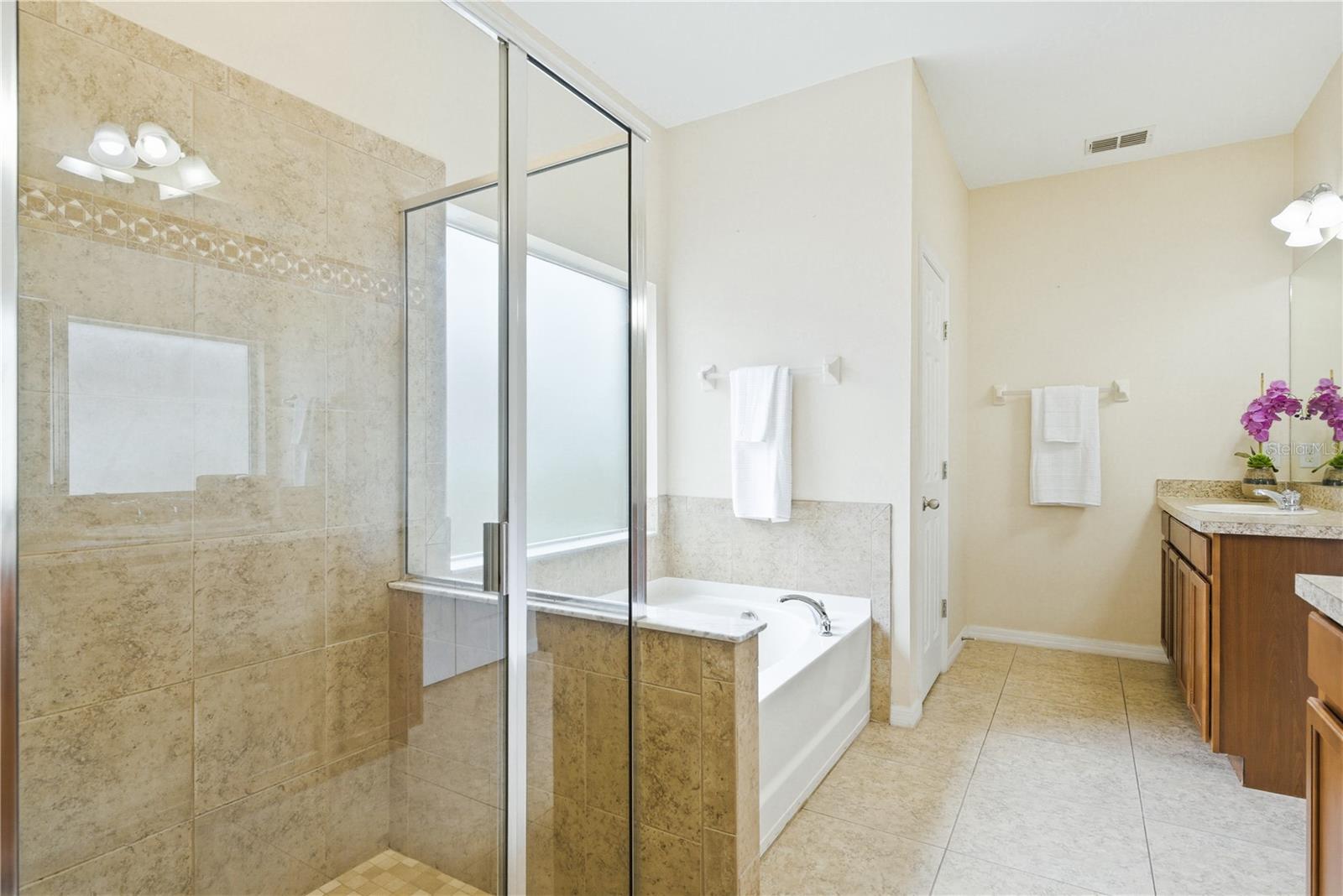 GULFWINDS - Residential Lease