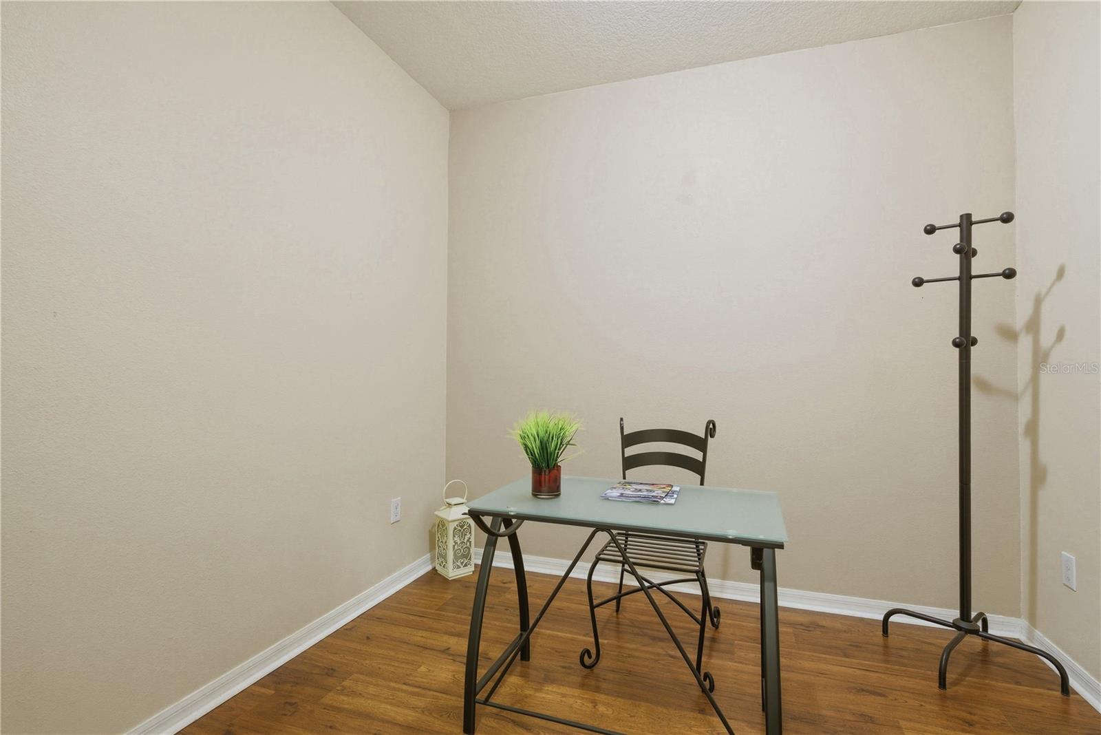 GULFWINDS - Residential Lease