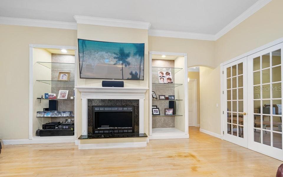 BROADWATER - Residential