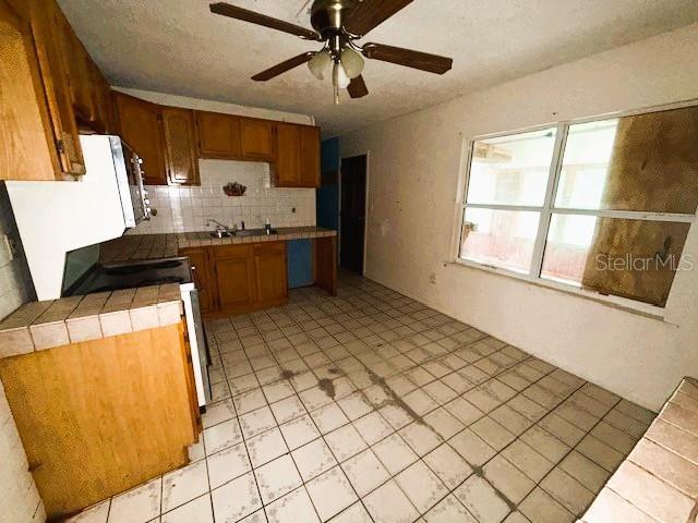 HOMOSASSA HILLS UNIT 02 - Residential