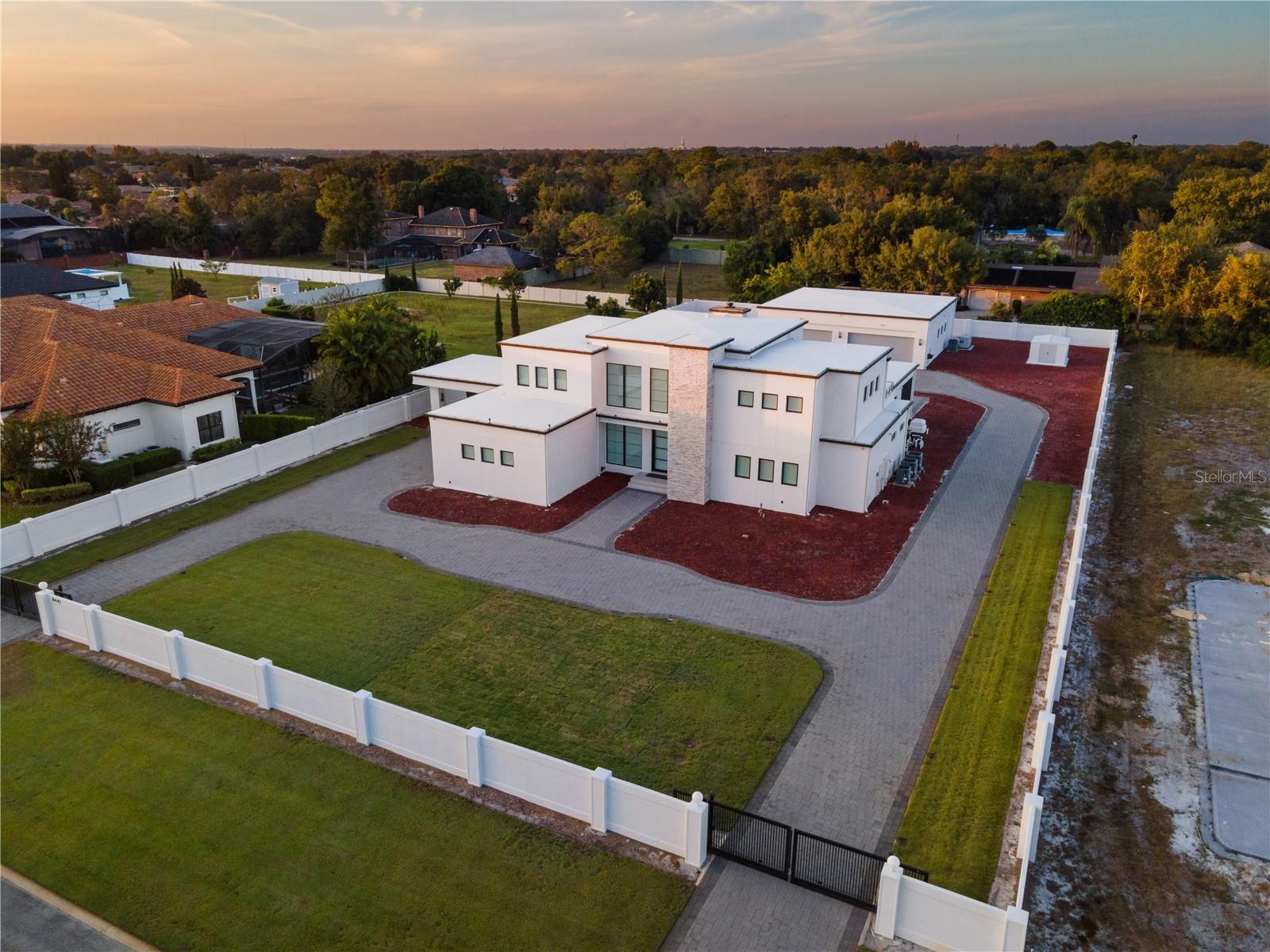 WINDERMERE HEIGHTS ADD 02 - Residential