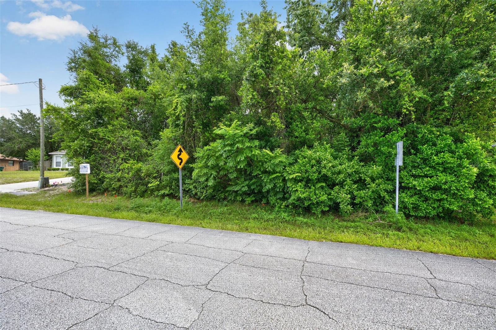DELTONA LAKES UNIT 03 - Land