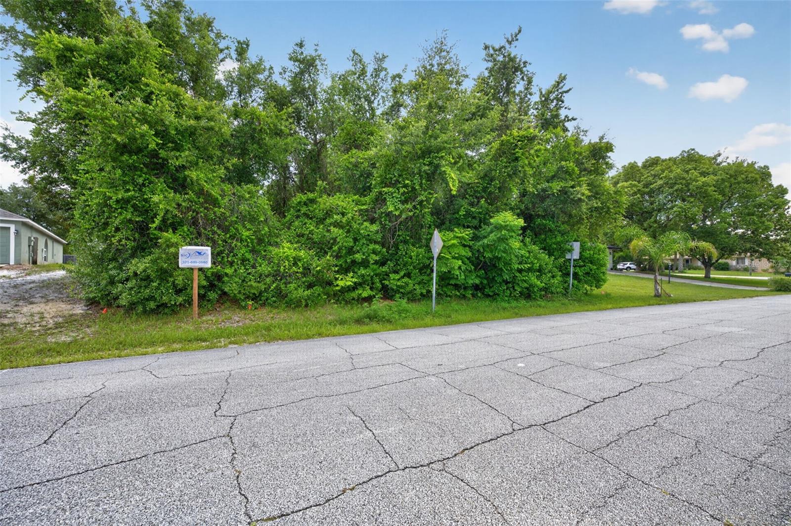 DELTONA LAKES UNIT 03 - Land