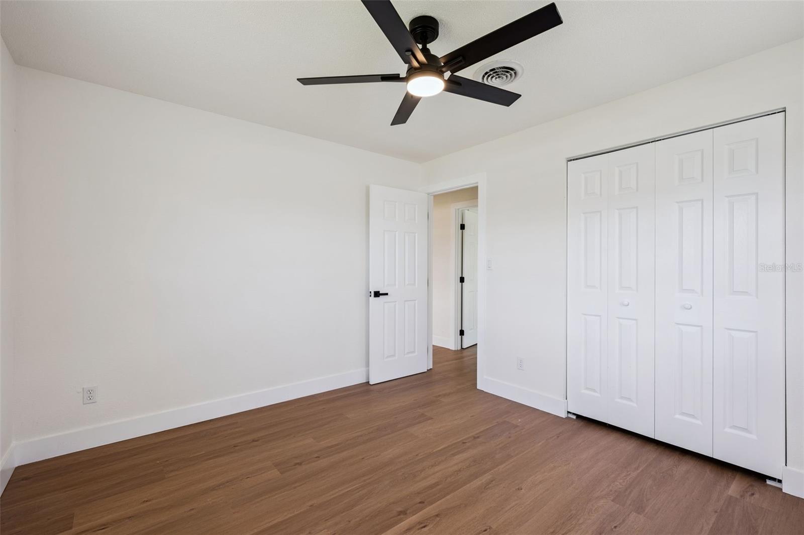 PARK MANOR ESTATES - Residential