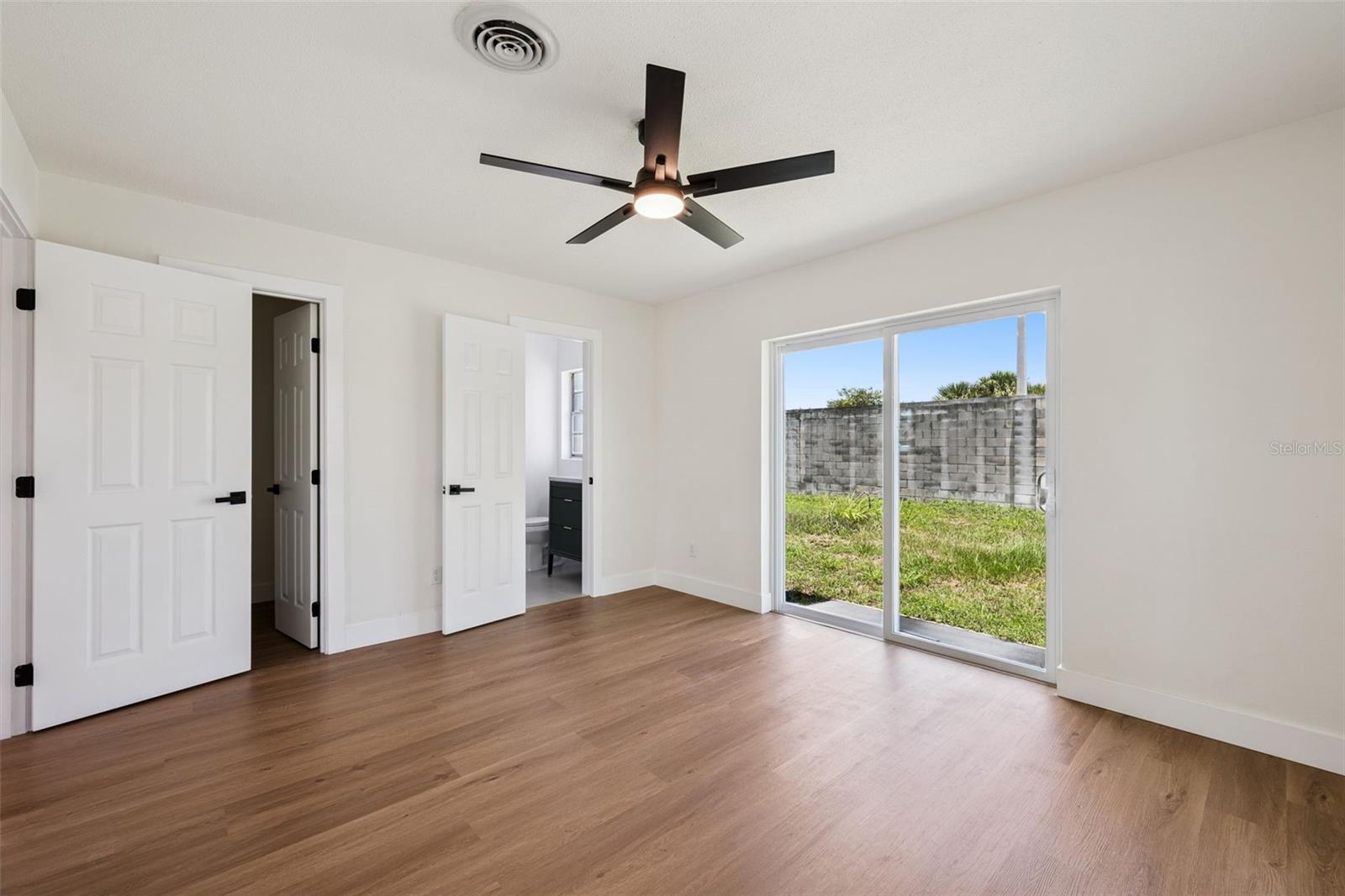 PARK MANOR ESTATES - Residential