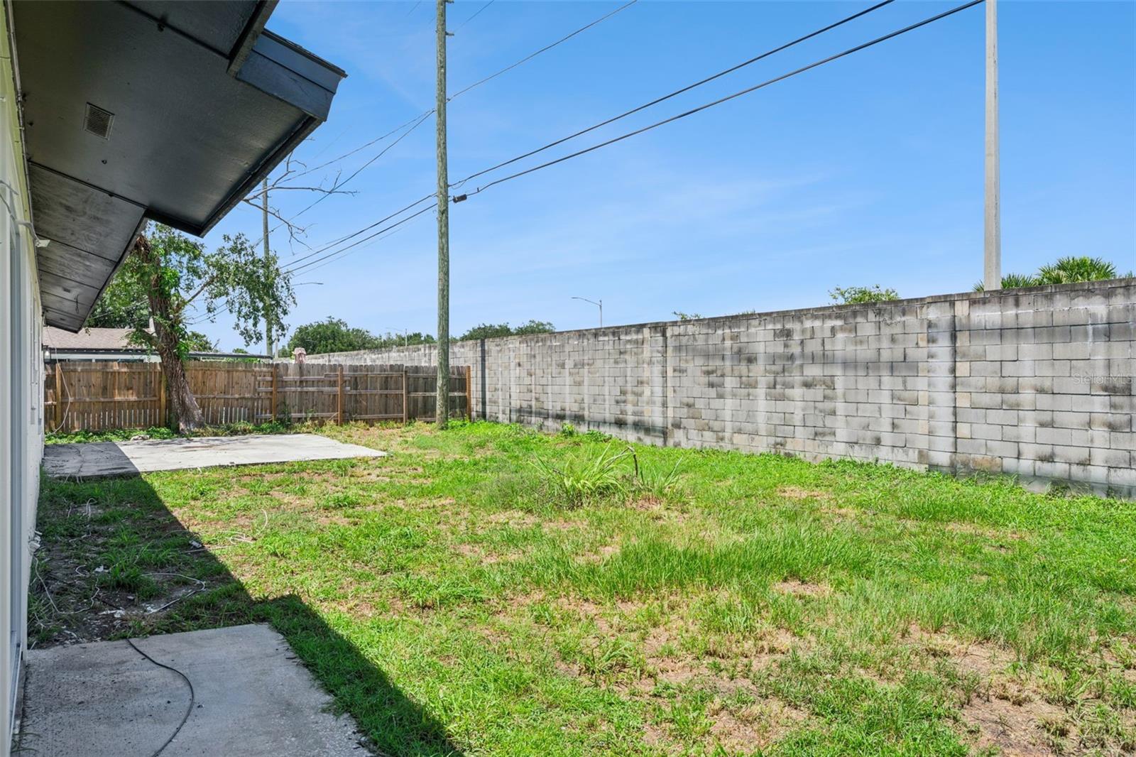 PARK MANOR ESTATES - Residential