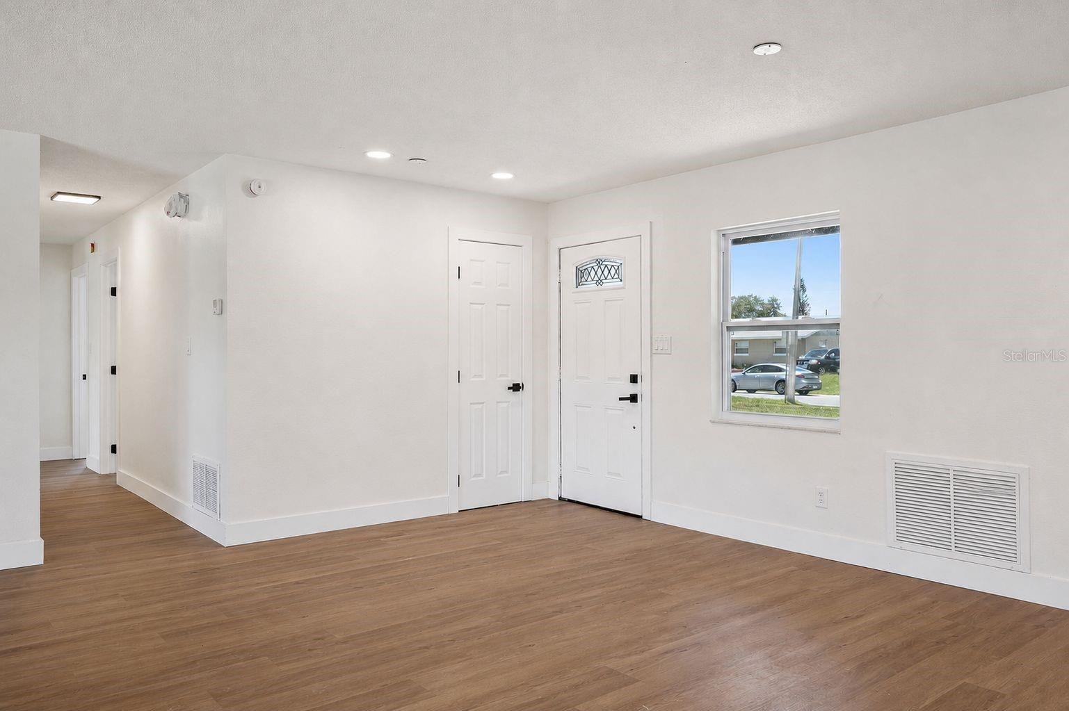 PARK MANOR ESTATES - Residential