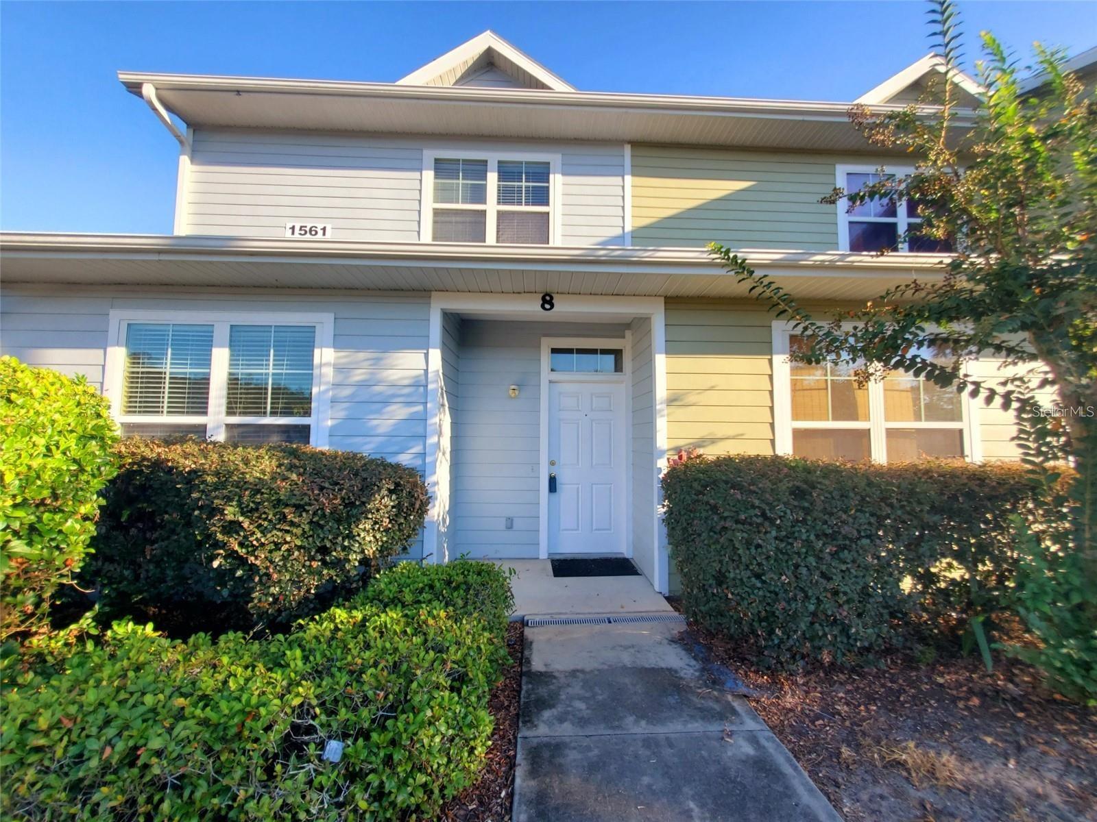 EAGLE TRACE TWNHMS A&B - Residential