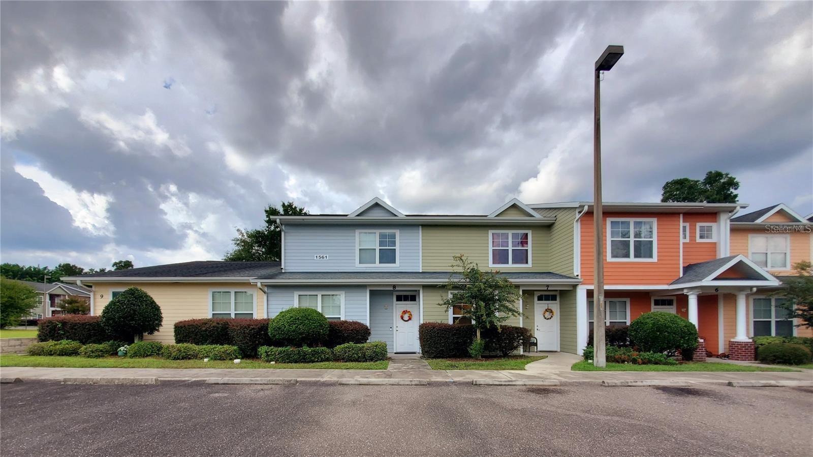 EAGLE TRACE TWNHMS A&B - Residential