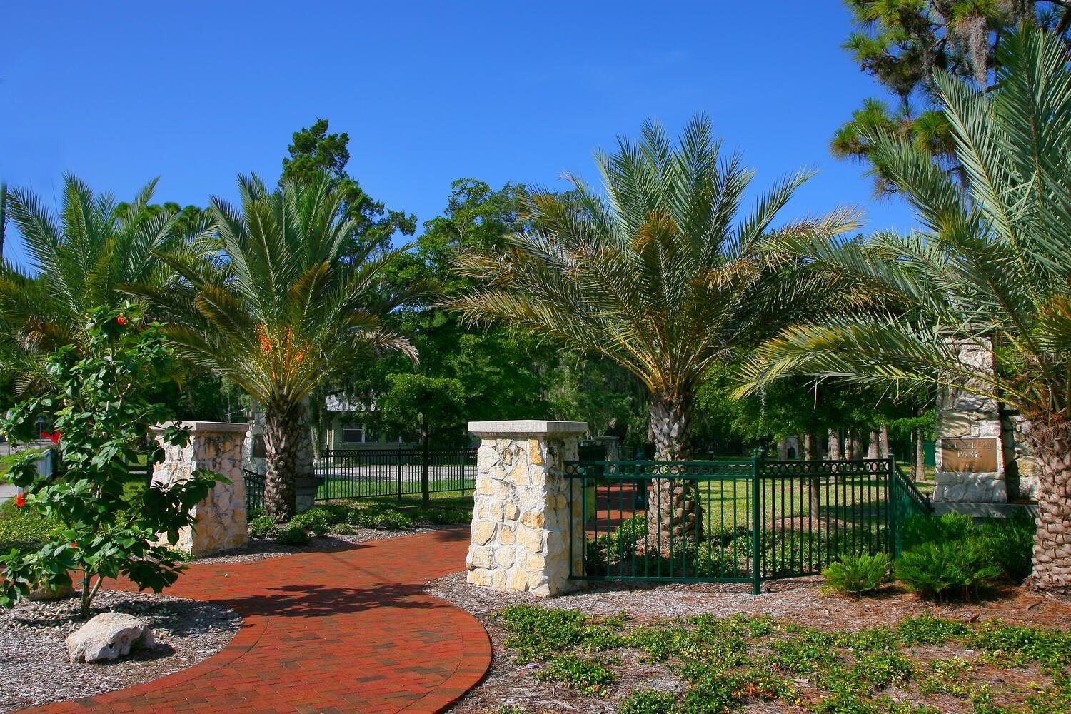 MCCLELLAN PARK - Residential