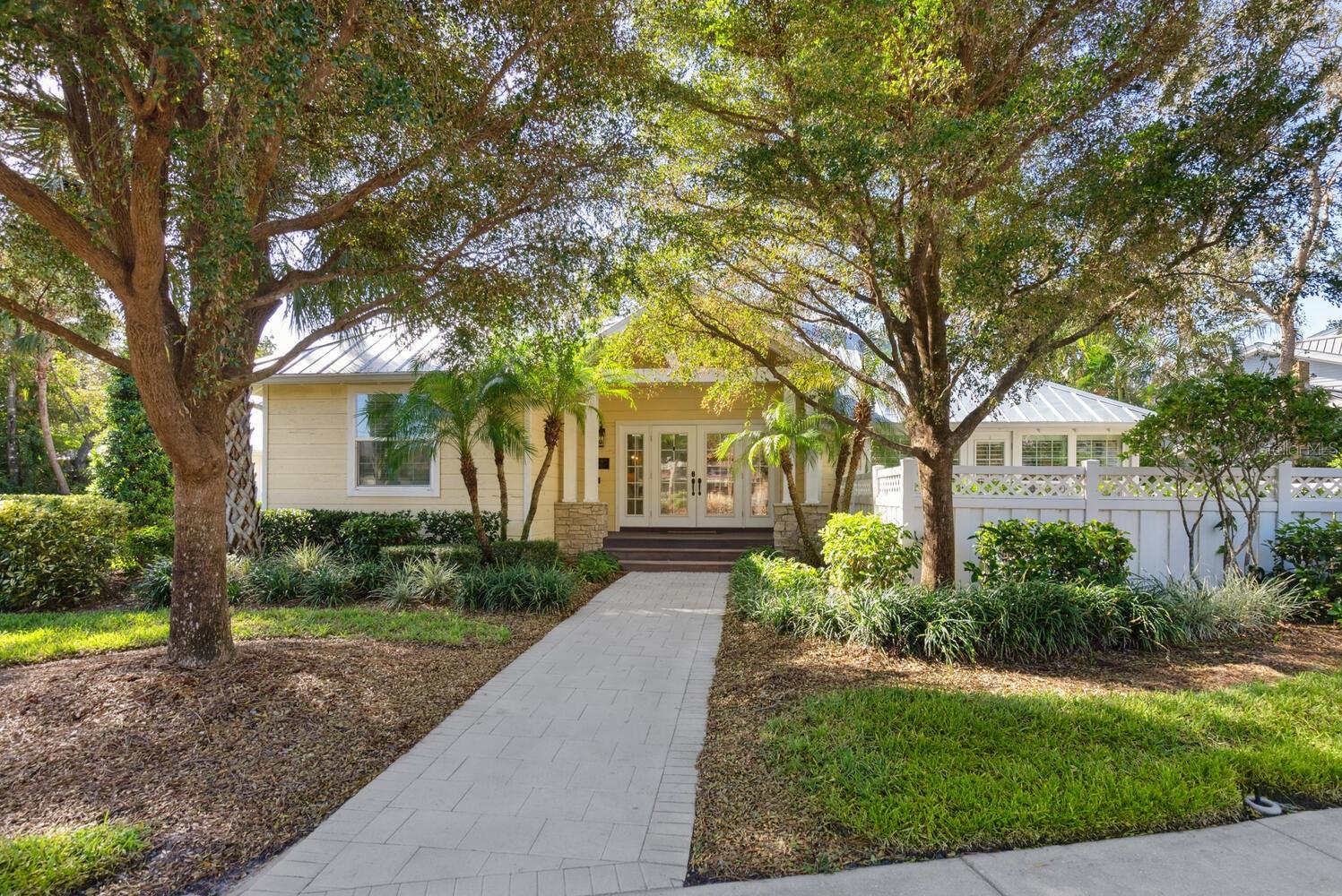 MCCLELLAN PARK - Residential