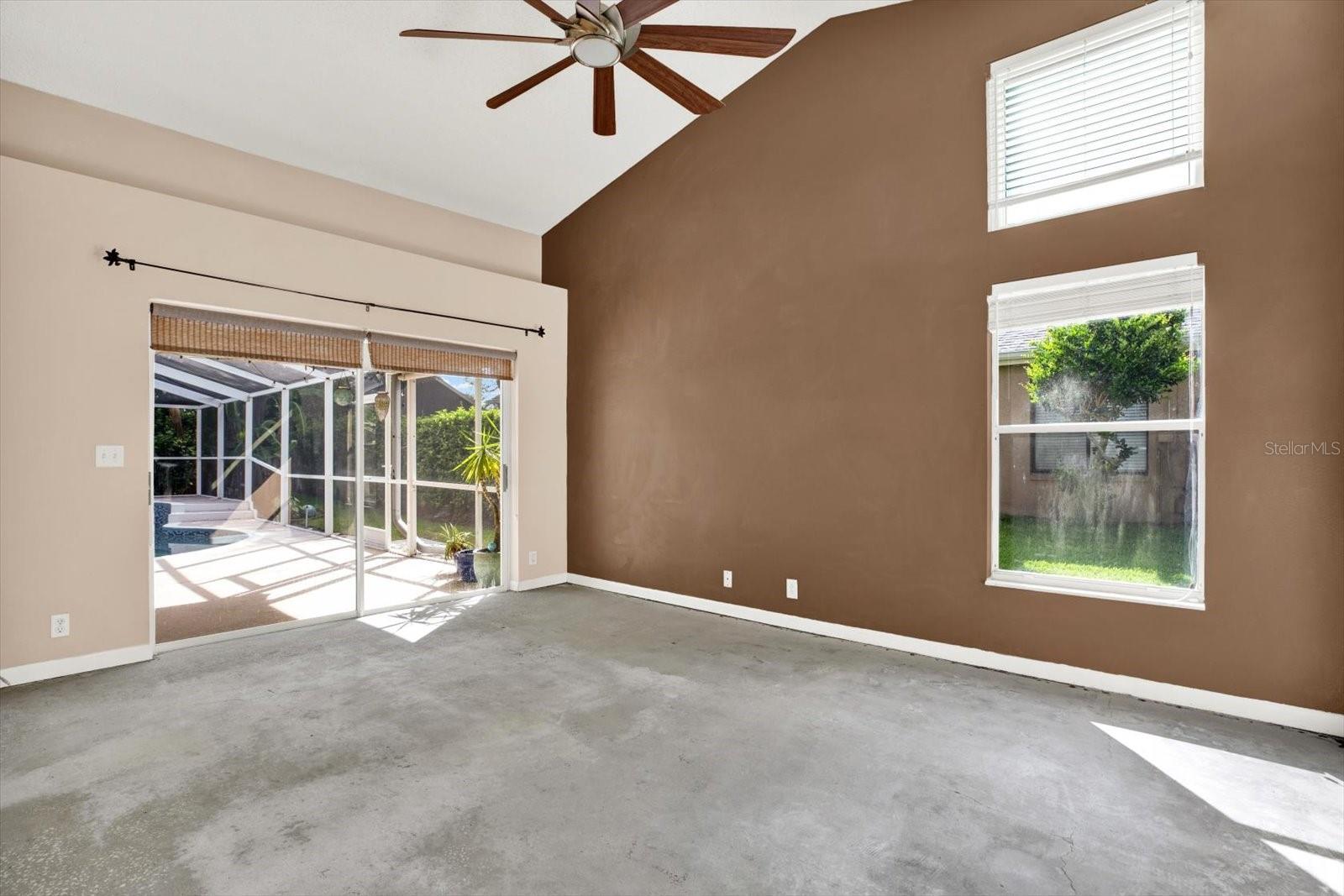 PIPERS MEADOW - Residential