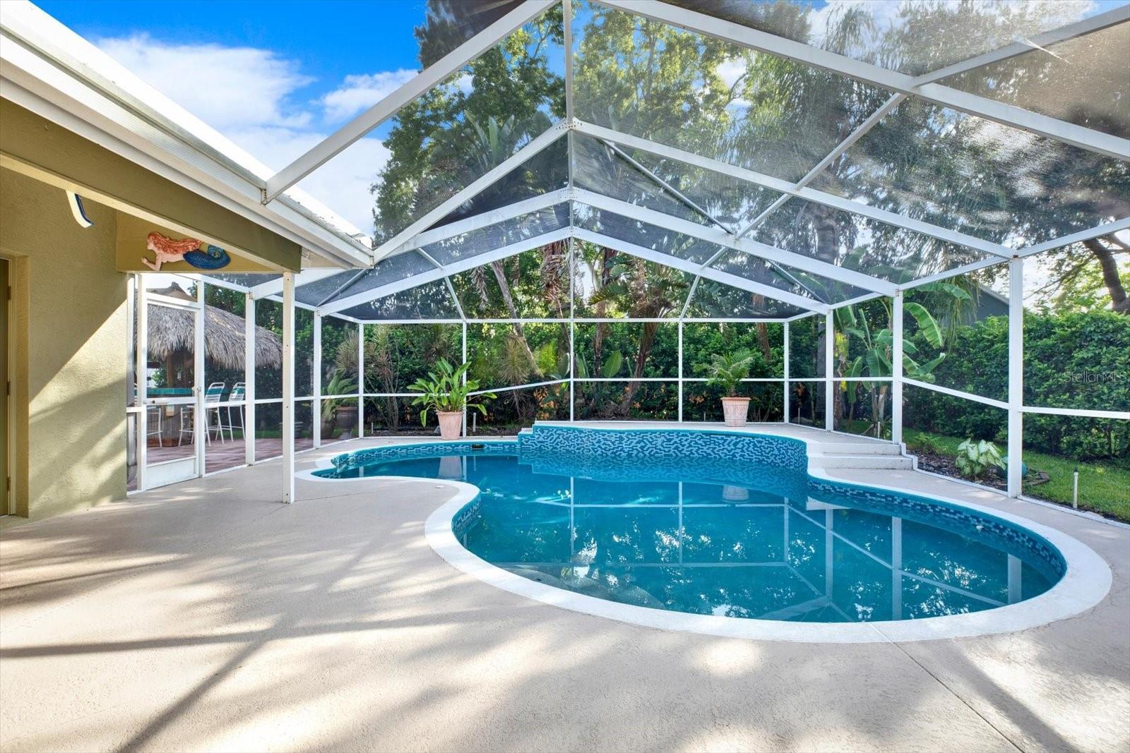 PIPERS MEADOW - Residential