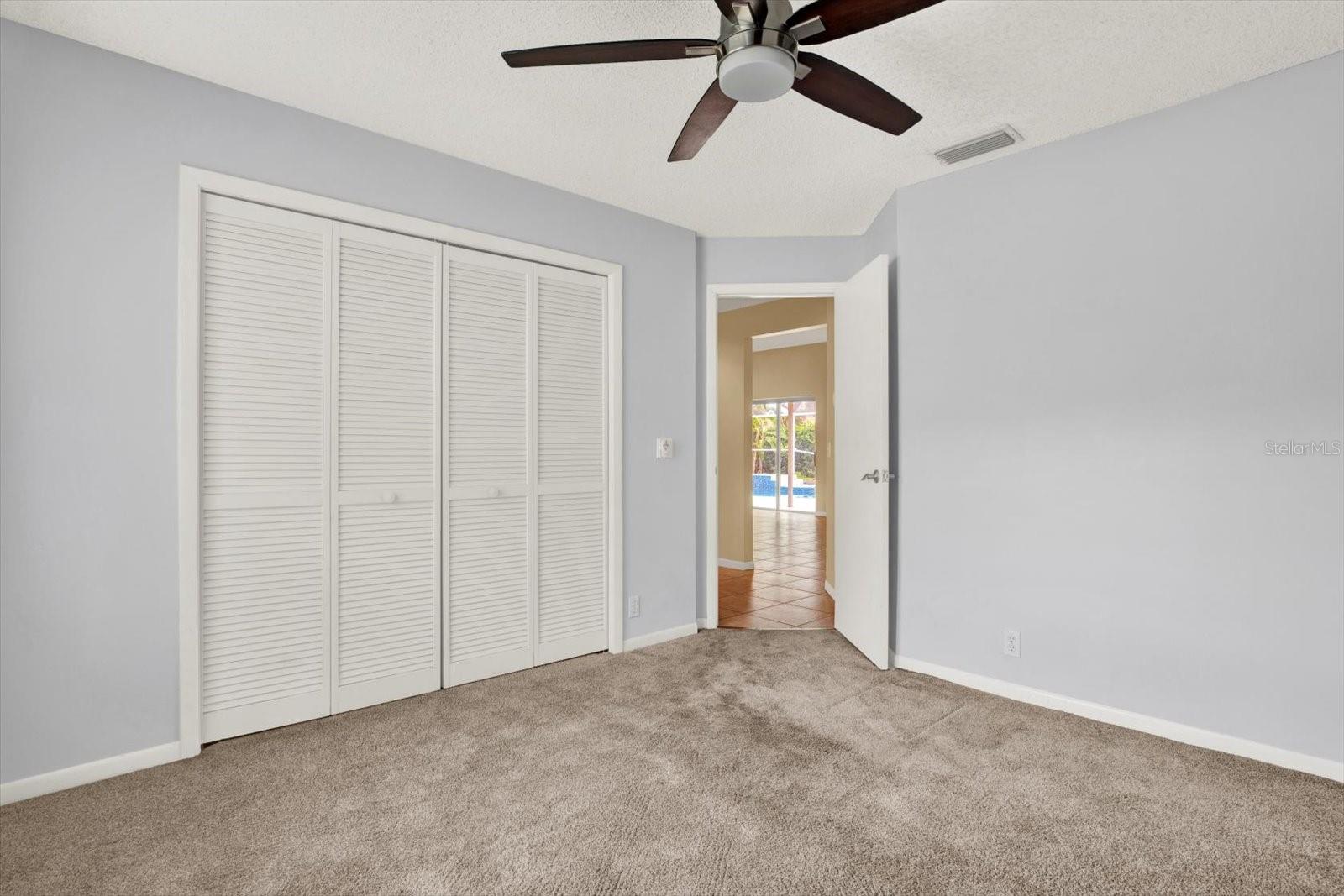 PIPERS MEADOW - Residential