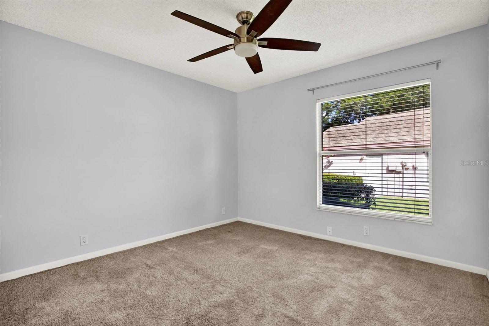 PIPERS MEADOW - Residential