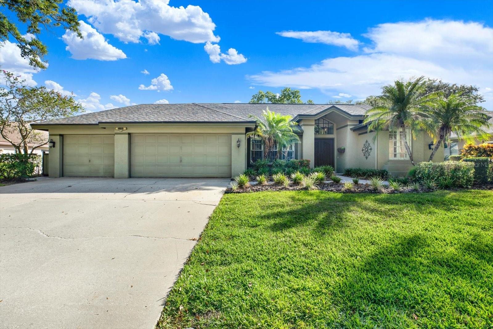 PIPERS MEADOW - Residential