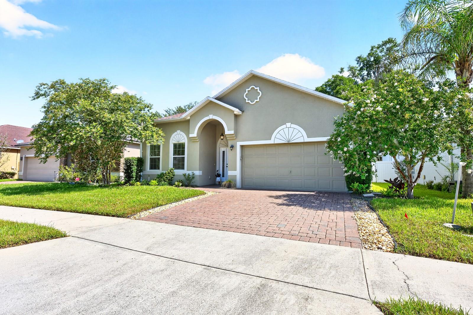 MALLORY SQUARE PH 01 - Residential