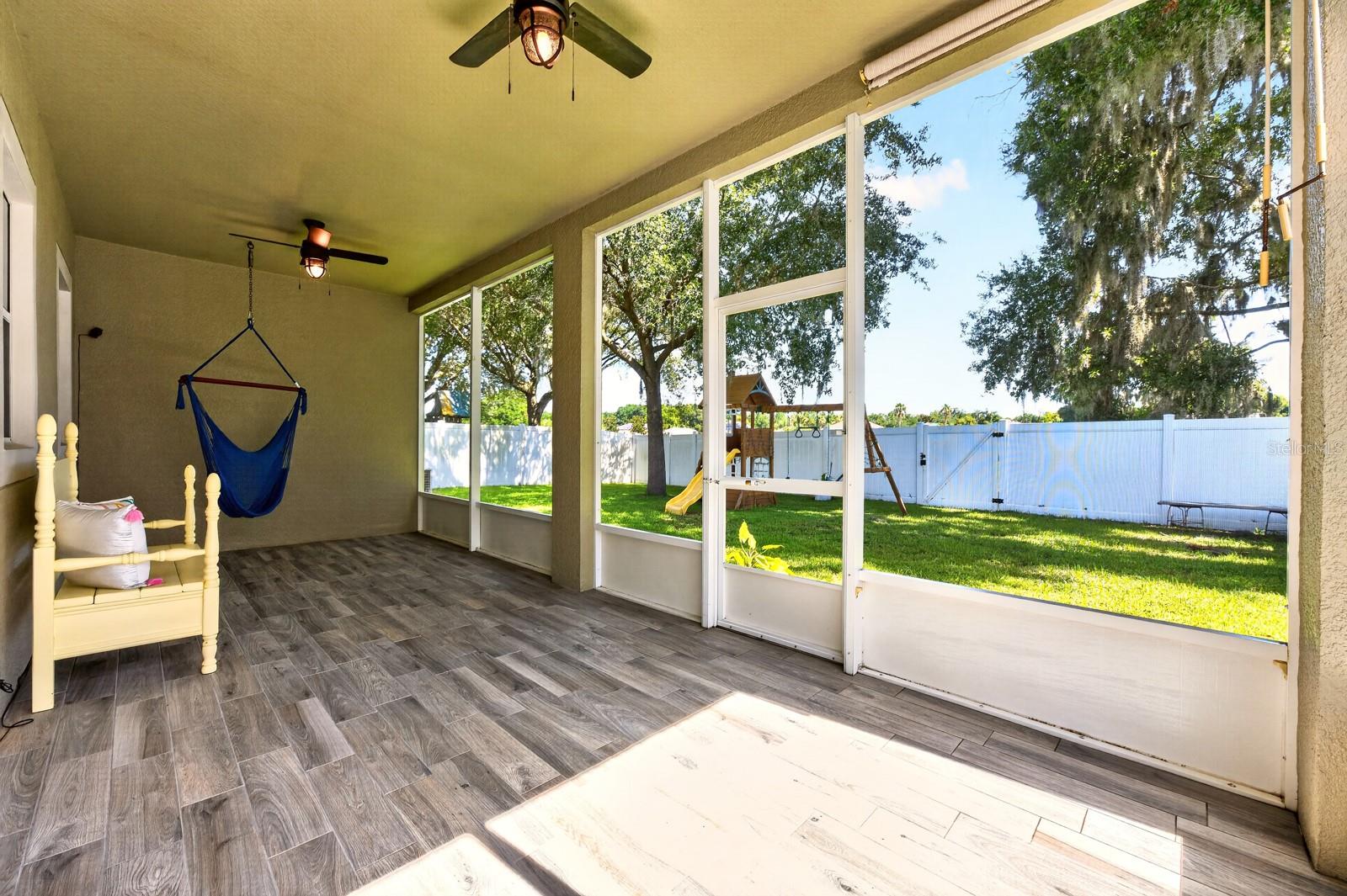 MALLORY SQUARE PH 01 - Residential
