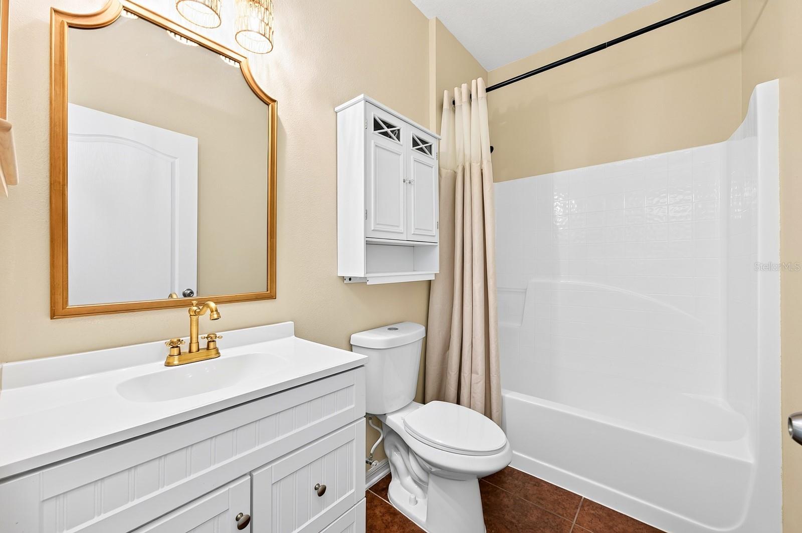 MALLORY SQUARE PH 01 - Residential