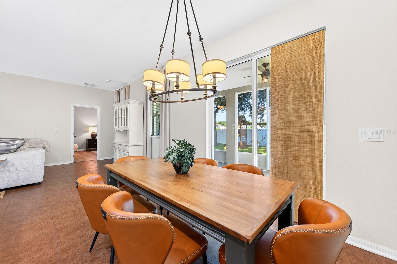 MALLORY SQUARE PH 01 - Residential