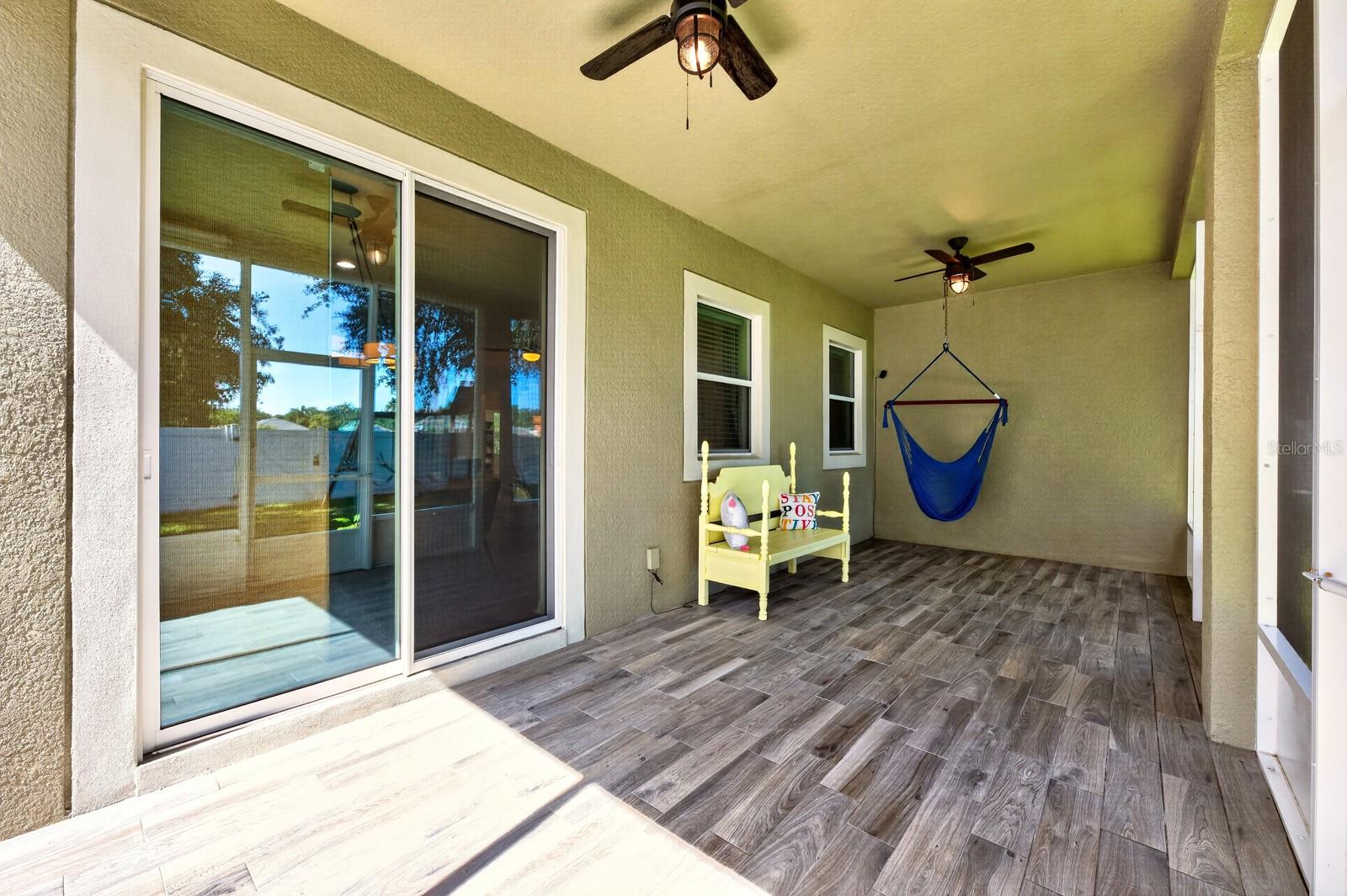 MALLORY SQUARE PH 01 - Residential