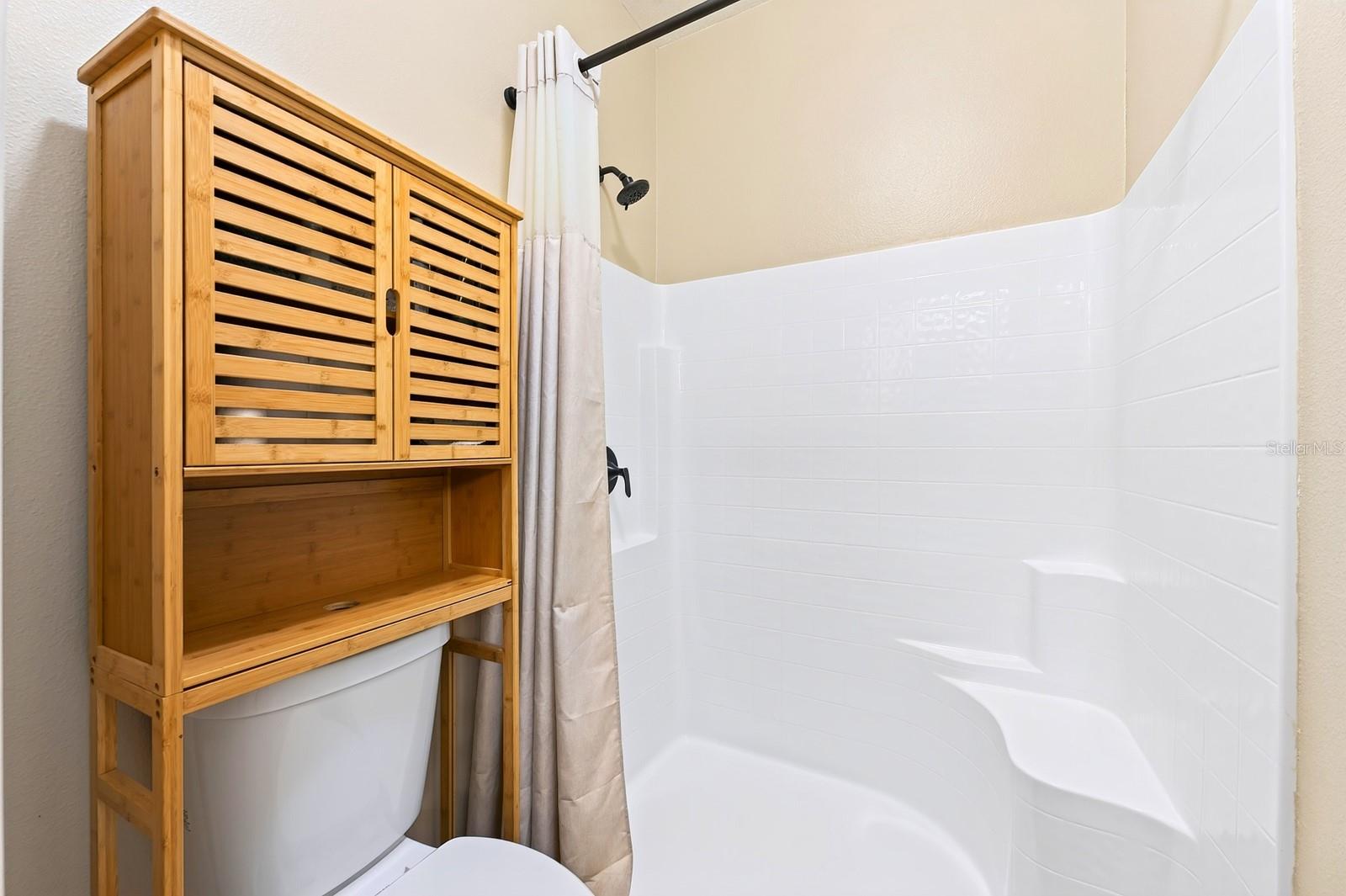 MALLORY SQUARE PH 01 - Residential