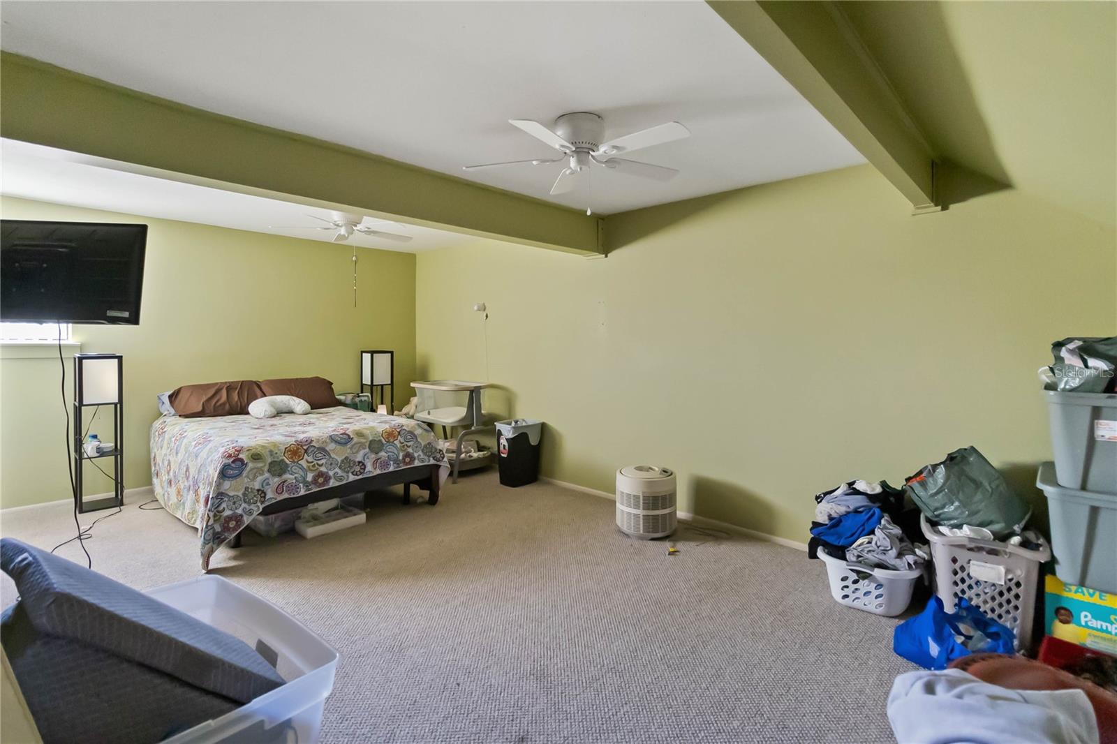 ORIENTA POINT CONDO 1 - Residential