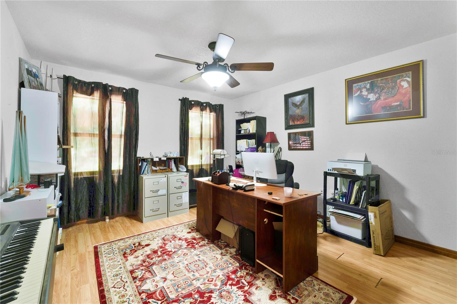 SPRING HILL - Residential