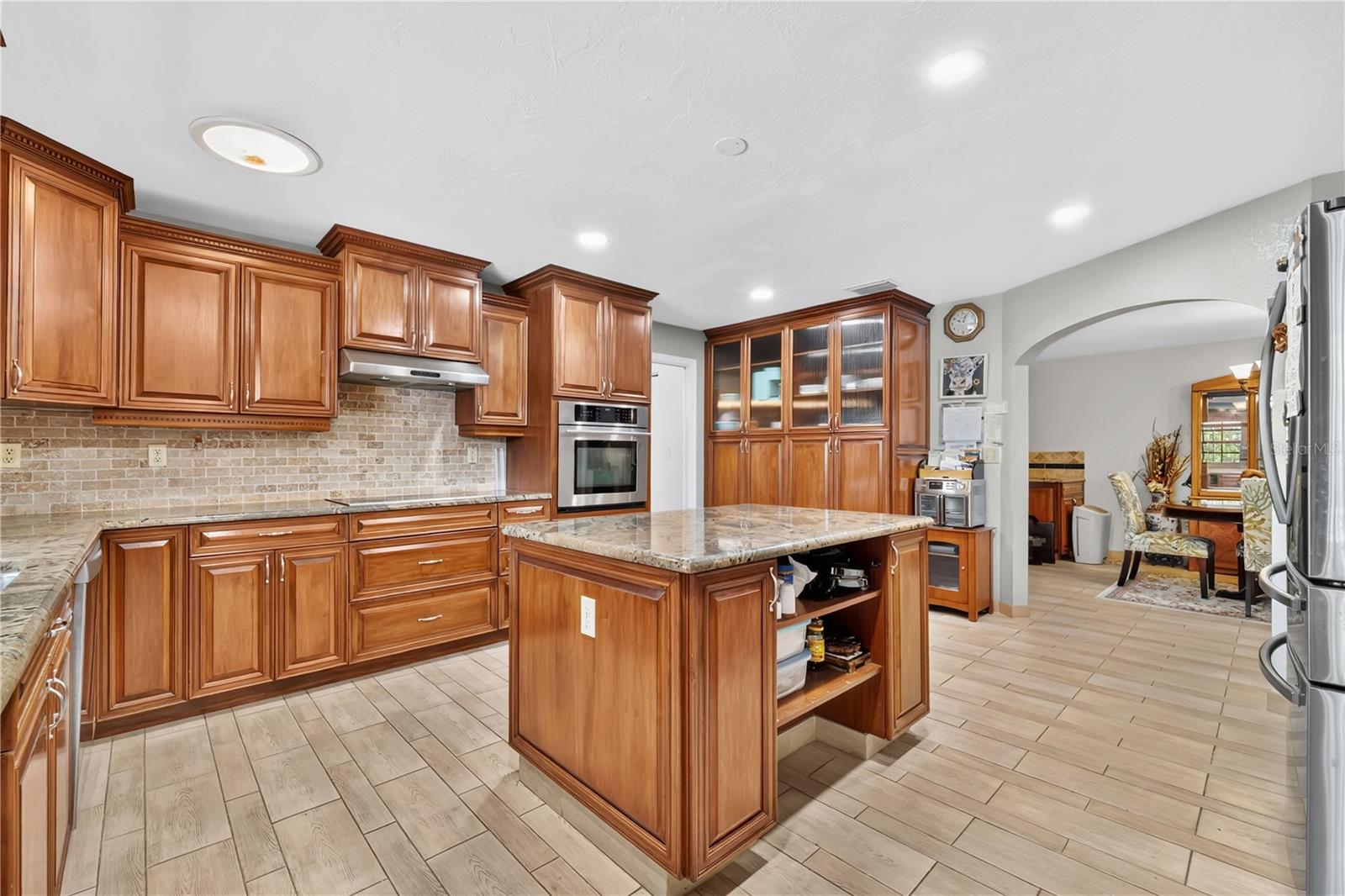 SPRING HILL - Residential