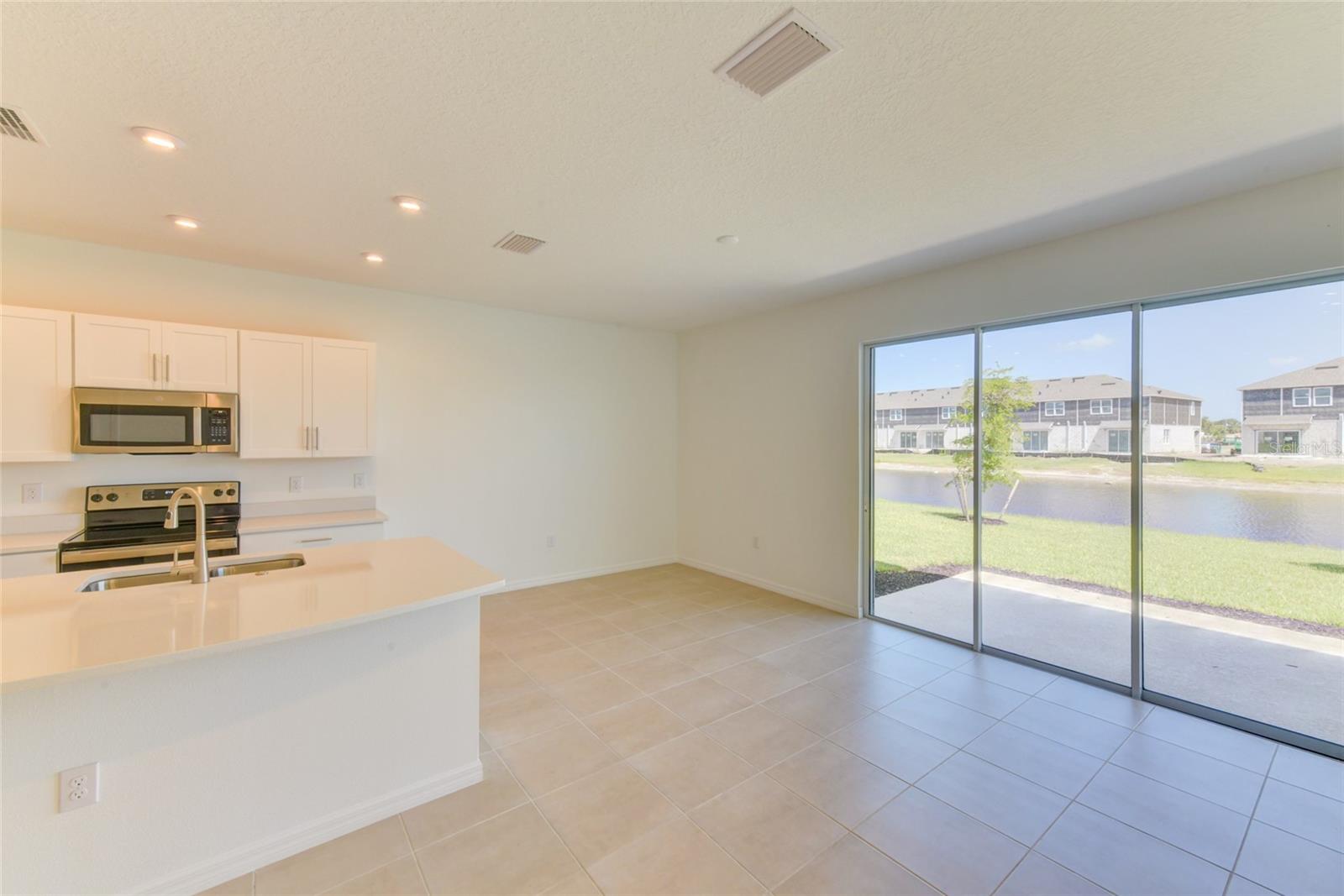 PALMERO - Residential Lease