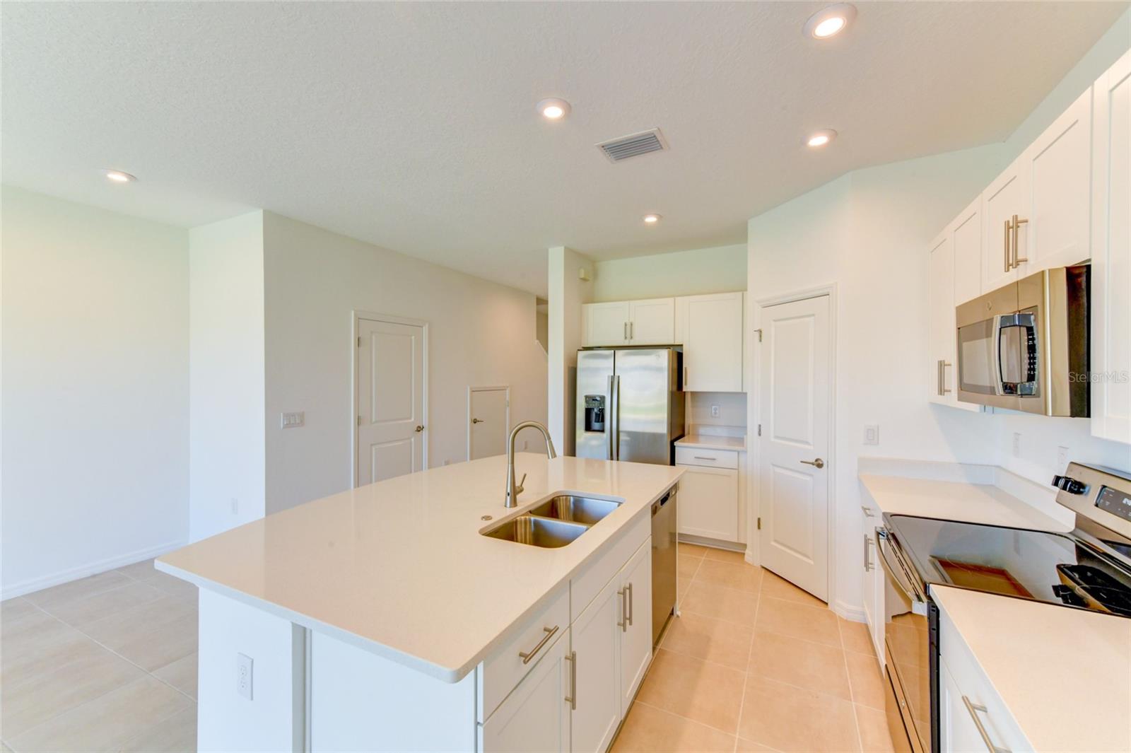 PALMERO - Residential Lease