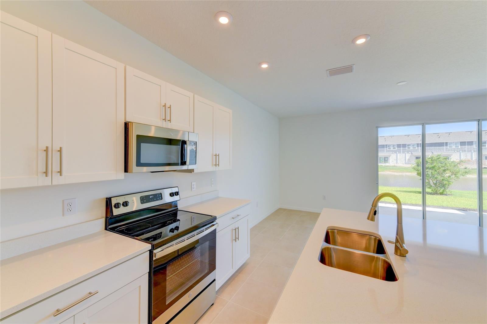 PALMERO - Residential Lease