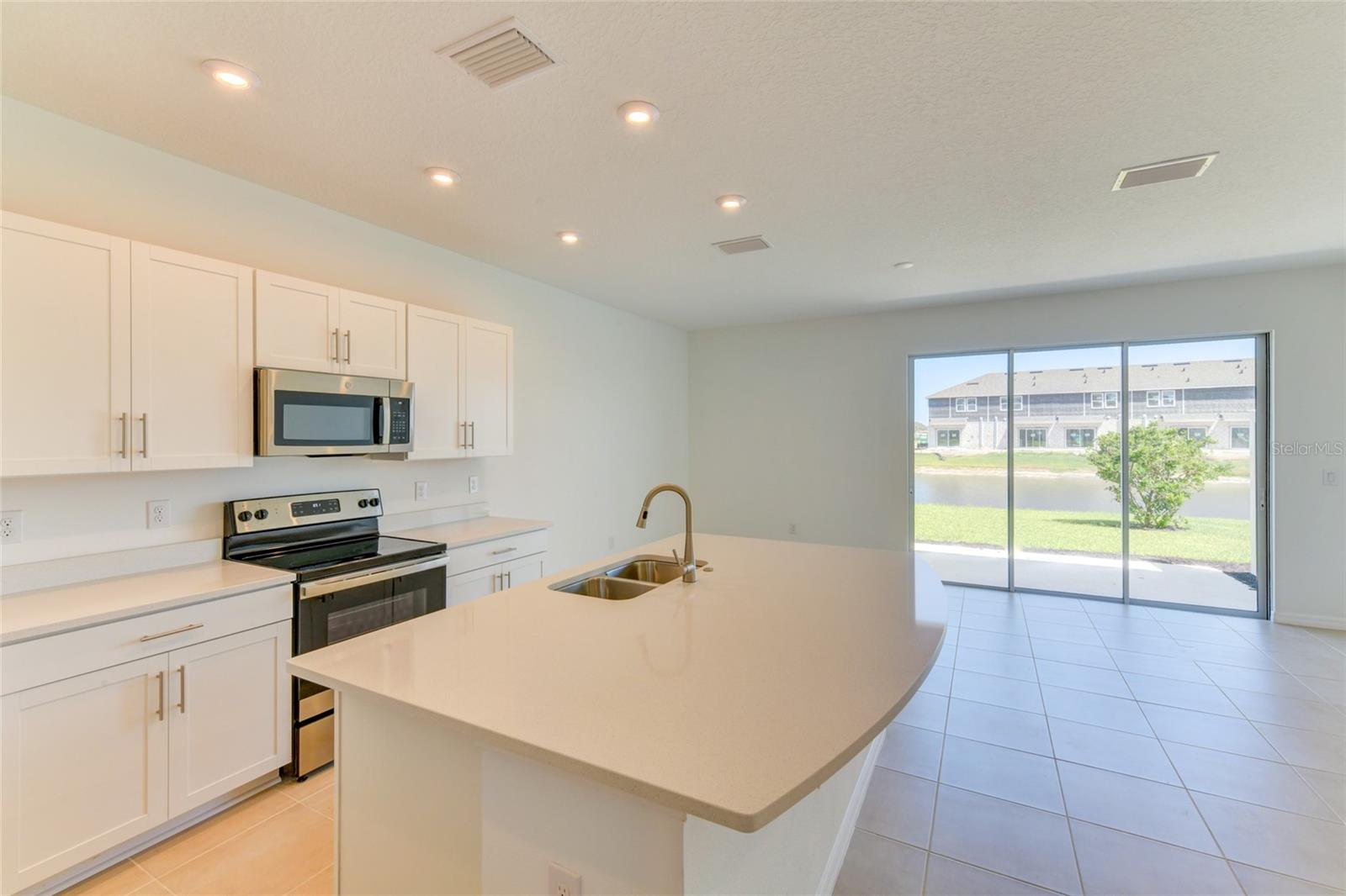 PALMERO - Residential Lease