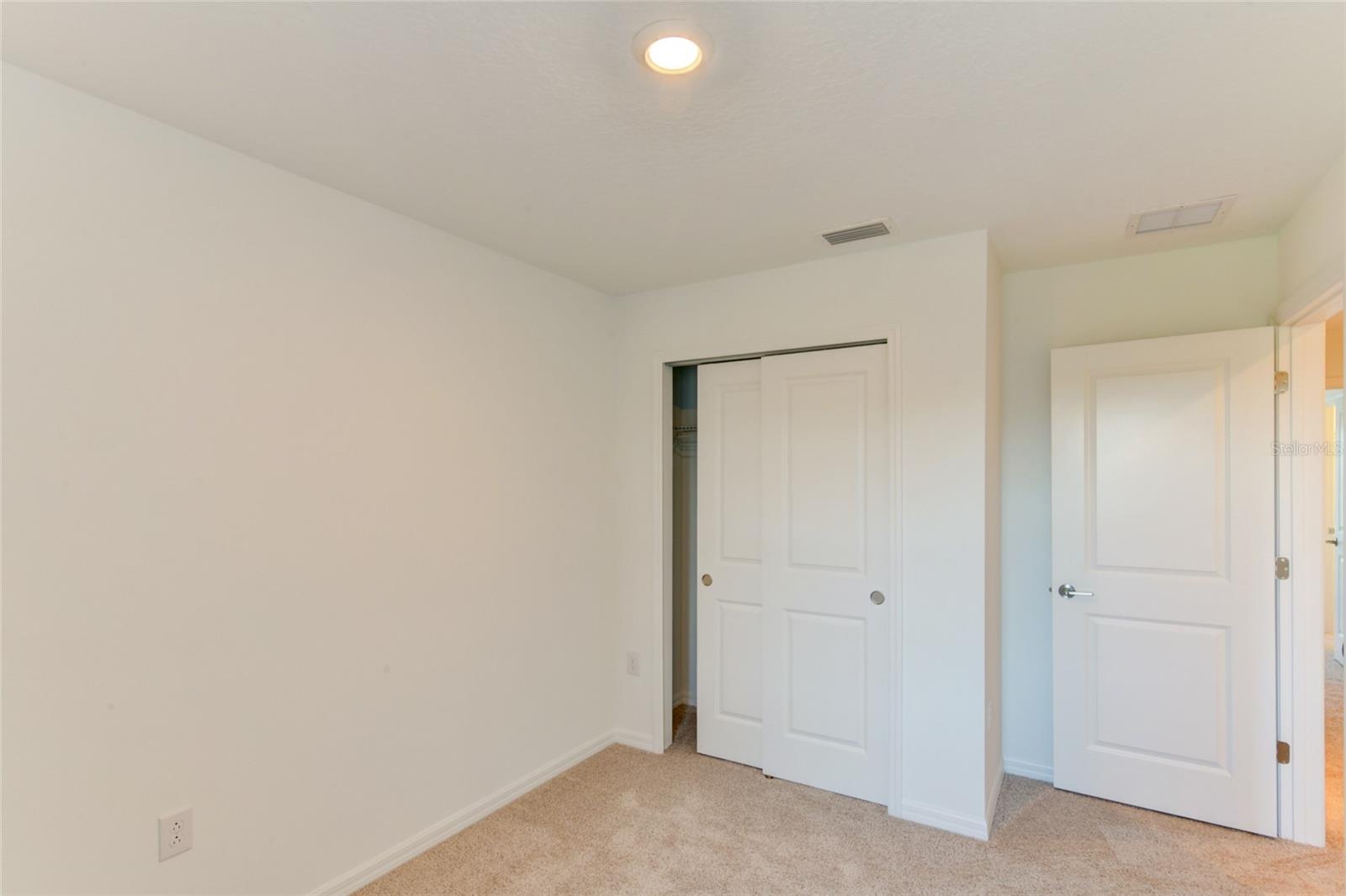PALMERO - Residential Lease