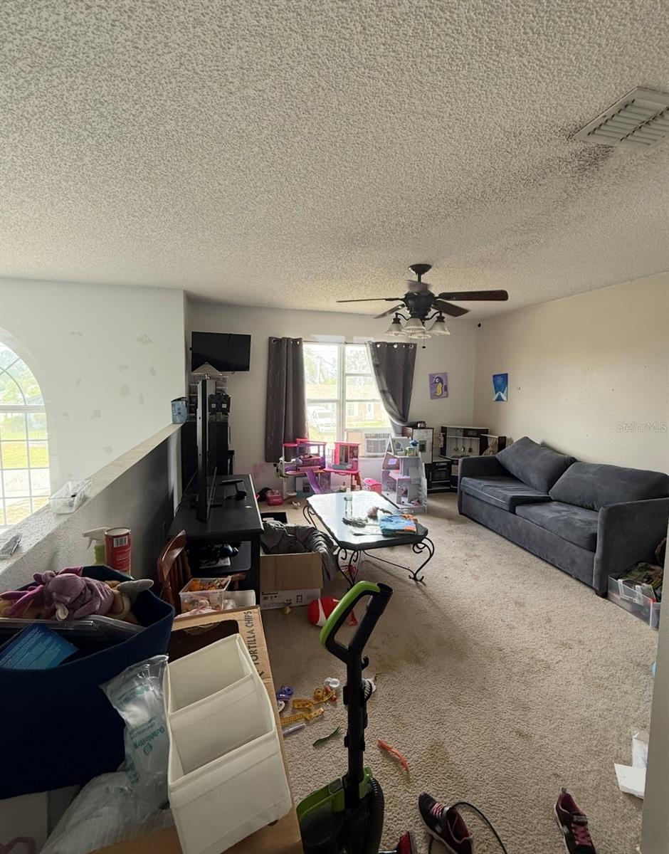 SPRING HILL UNIT 22 - Residential