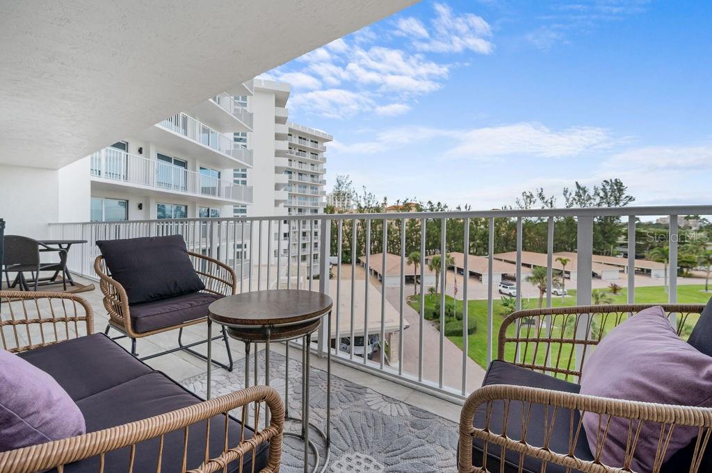 ISLANDER CLUB OF LONGBOAT - Residential