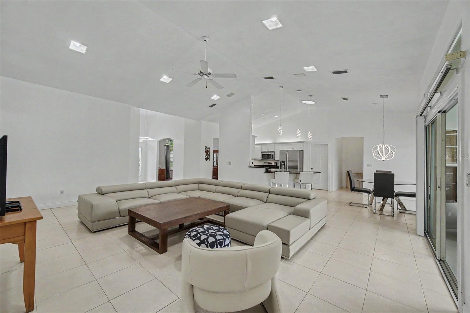STERLING CHASE PUD PH 01 - Residential