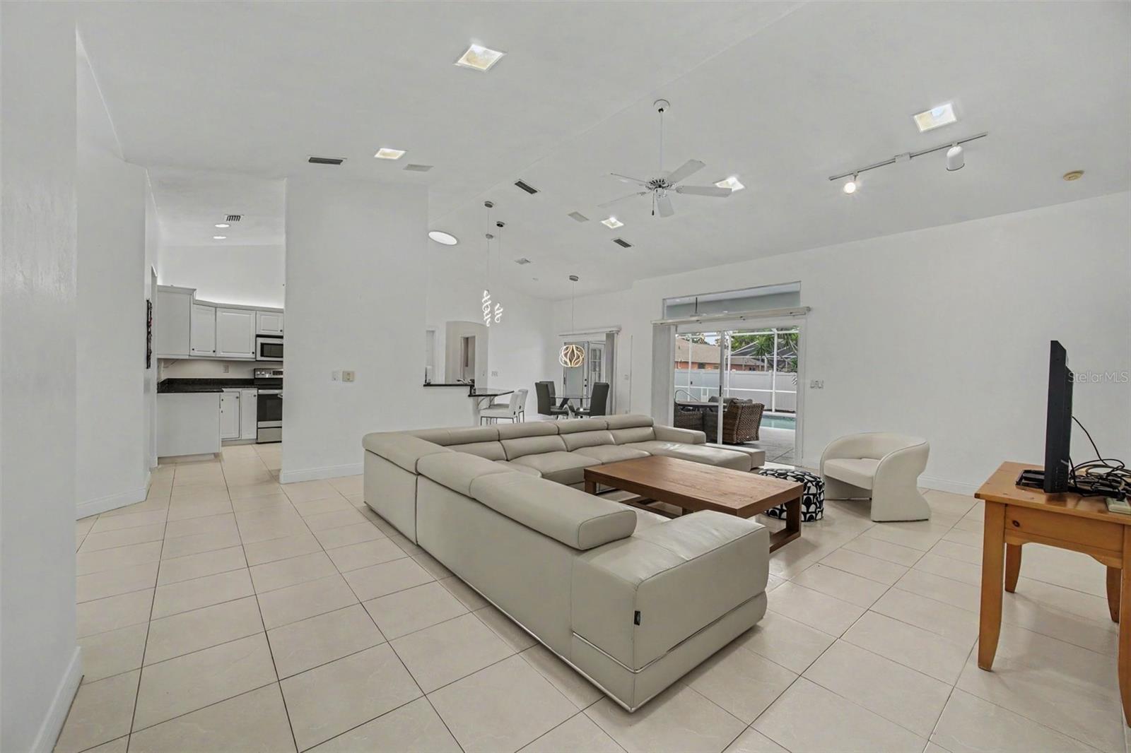 STERLING CHASE PUD PH 01 - Residential