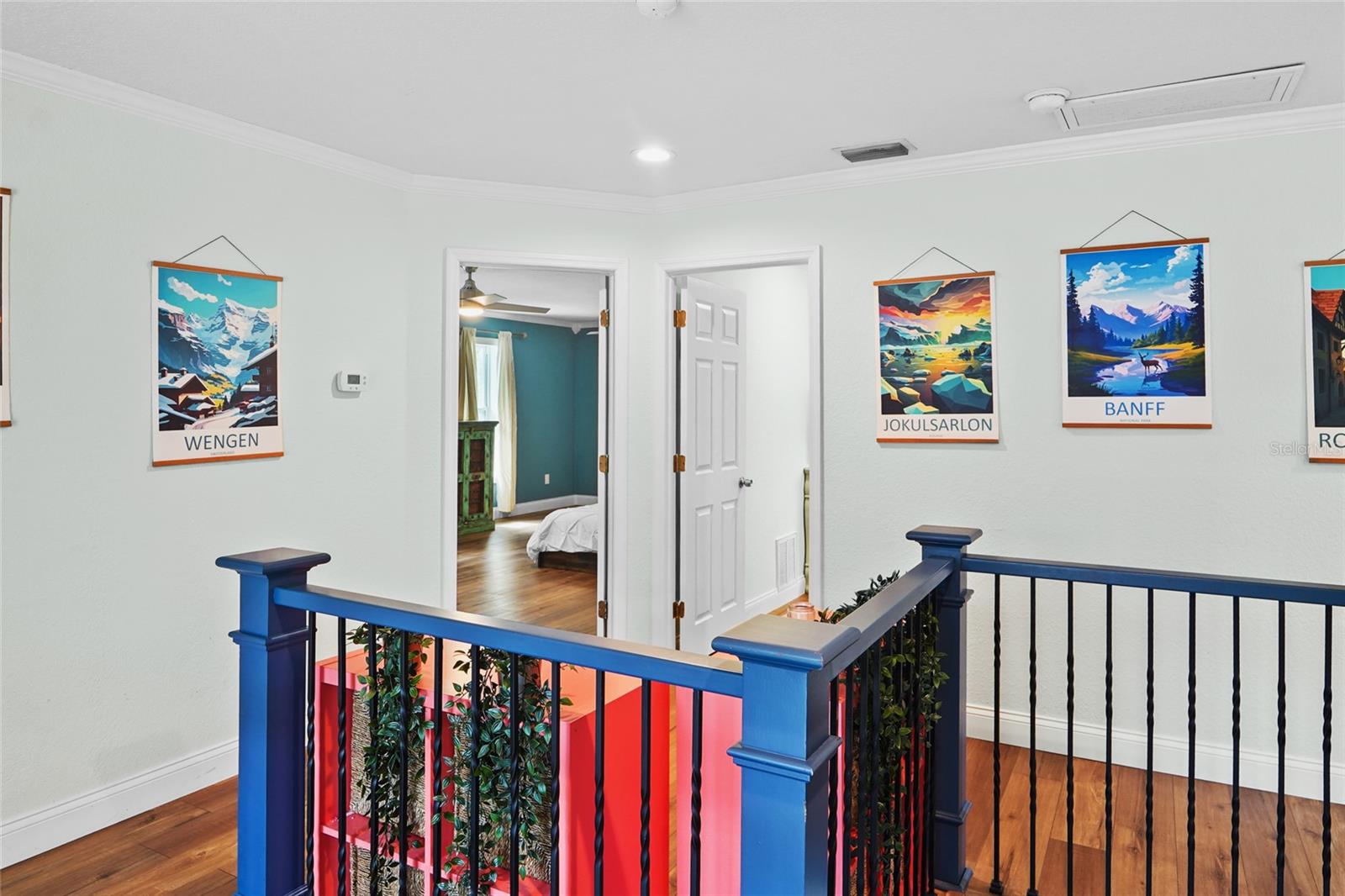 COUNTRY GENTLEMEN ACRES - Residential