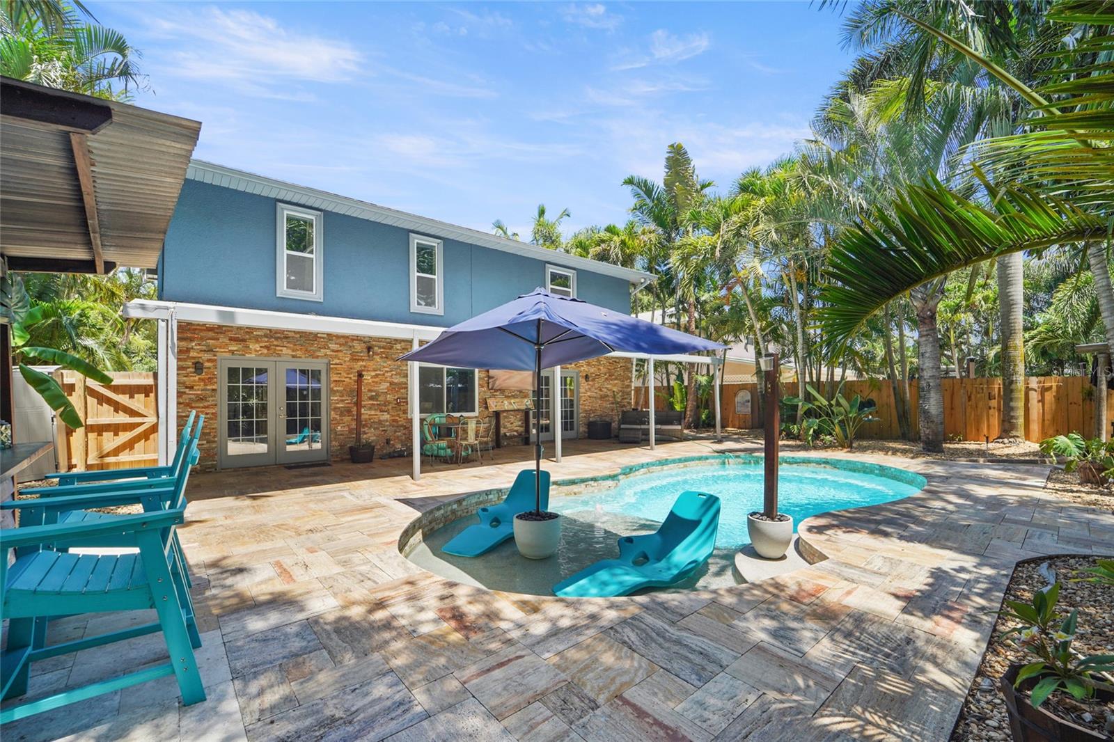 COUNTRY GENTLEMEN ACRES - Residential