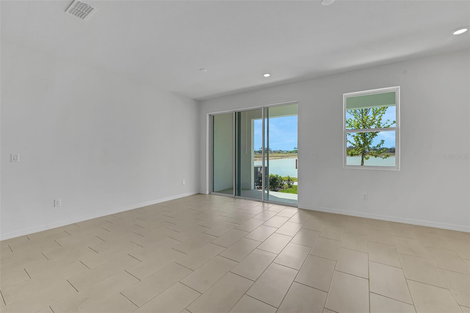 SHORES AT MIRADA - Residential
