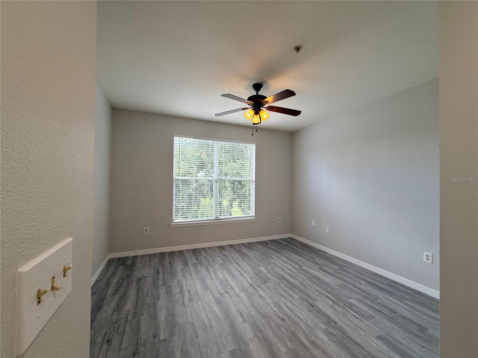 THE PINNACLE AT CARROLLWOOD A - Residential